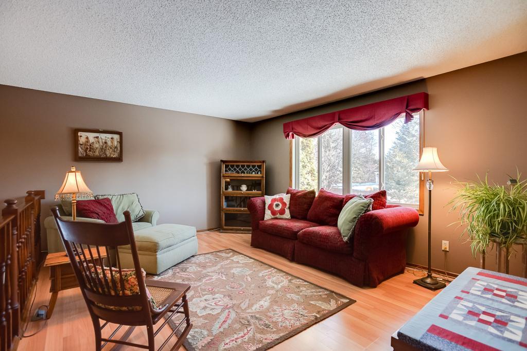 4224 Trenton Road Eagan, MN 55123 - Photo 10 of 35 Gallery Image 10