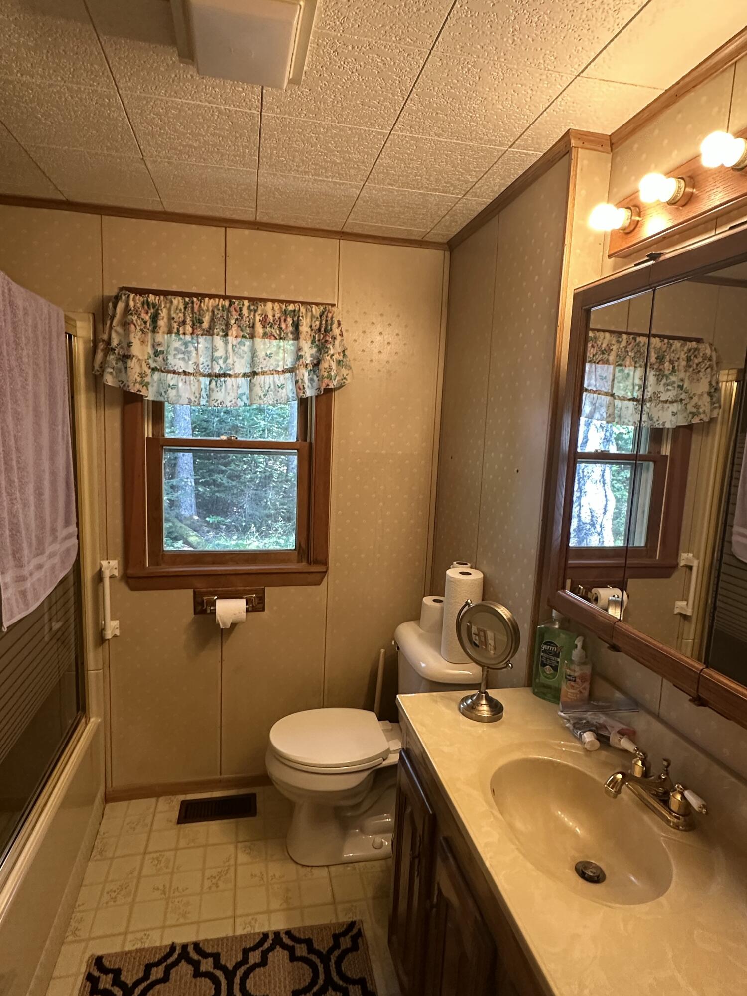 1991 Ludlow Road Houlton, ME 04730 - Photo 17 of 25 IMG_0643
