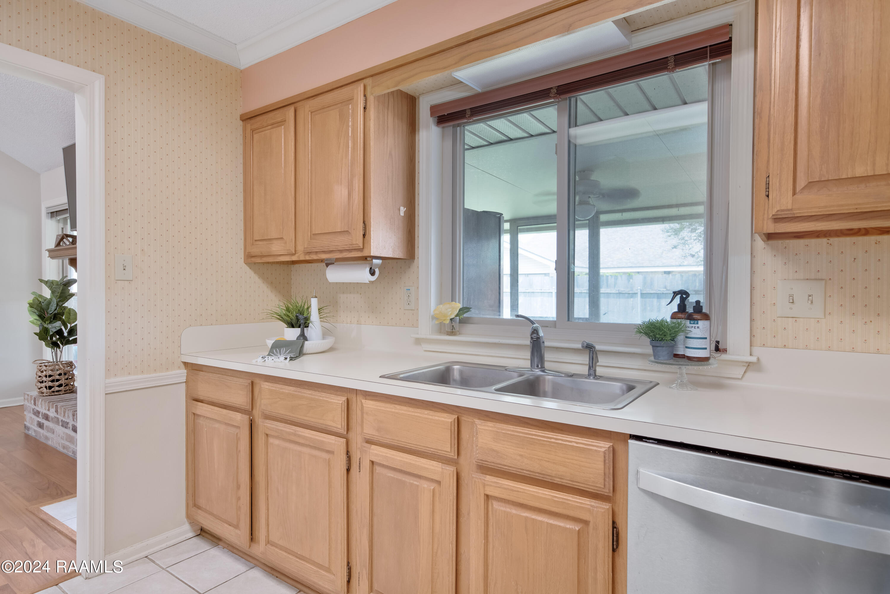 403 Ravine Run Drive Lafayette, LA 70506 - Photo 10 of 20 Gallery Image 10