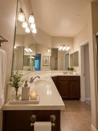 $1,900 | 3330 South Gilbert Road, Unit 1007, Chandler, AZ 85286