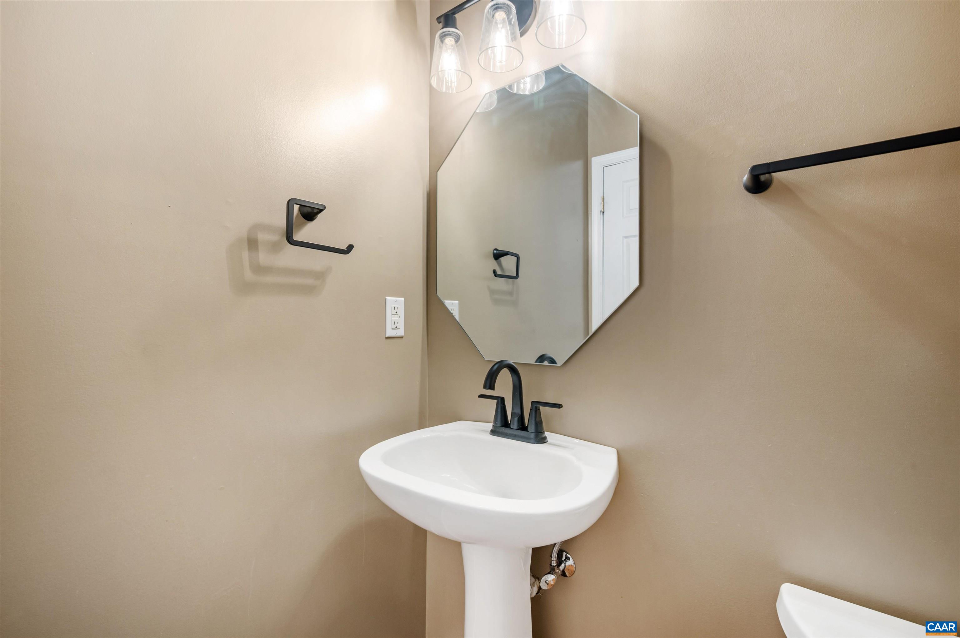 211 Red Cedar Road Barboursville, VA 22923 - Photo 26 of 56