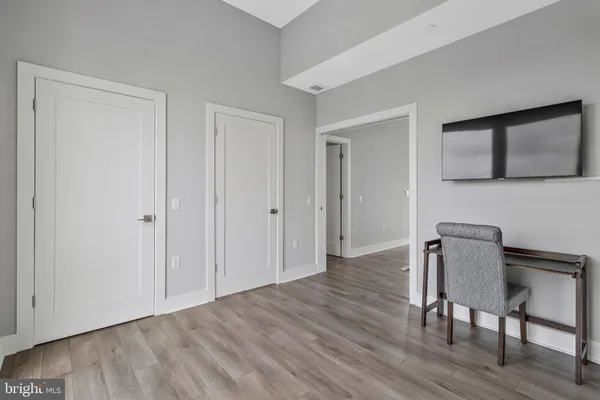 $1,390,000 | 88 V Street Southwest, Unit 801, Washington, DC 20024