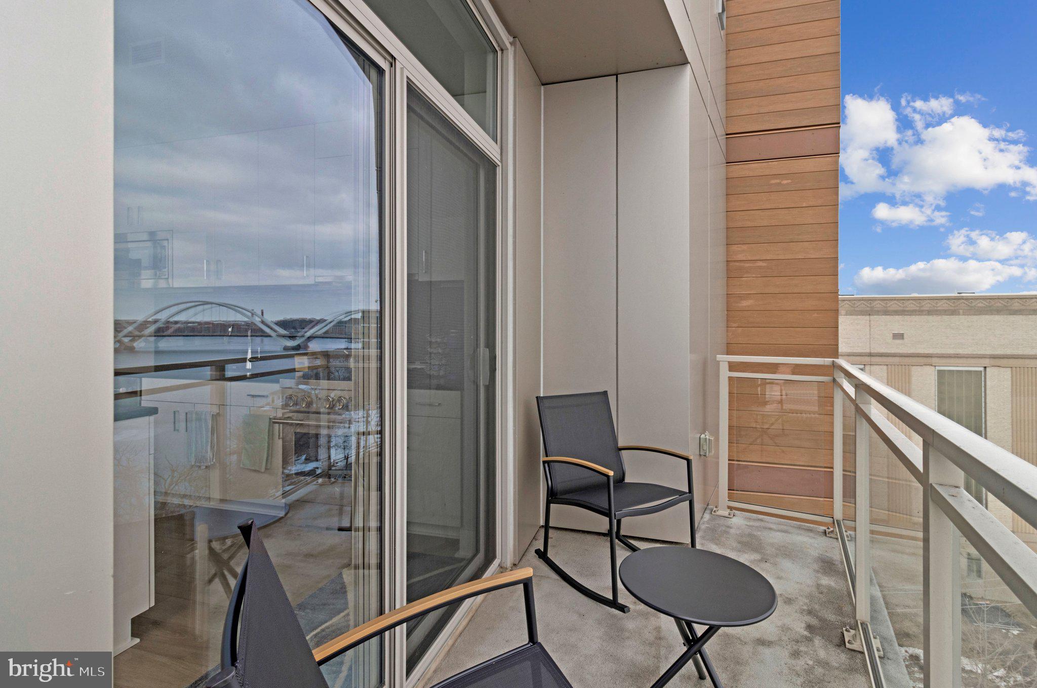 88 V Street Southwest, Unit 801 Washington, DC 20024 - Photo 34 of 58