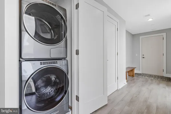 $1,390,000 | 88 V Street Southwest, Unit 801, Washington, DC 20024