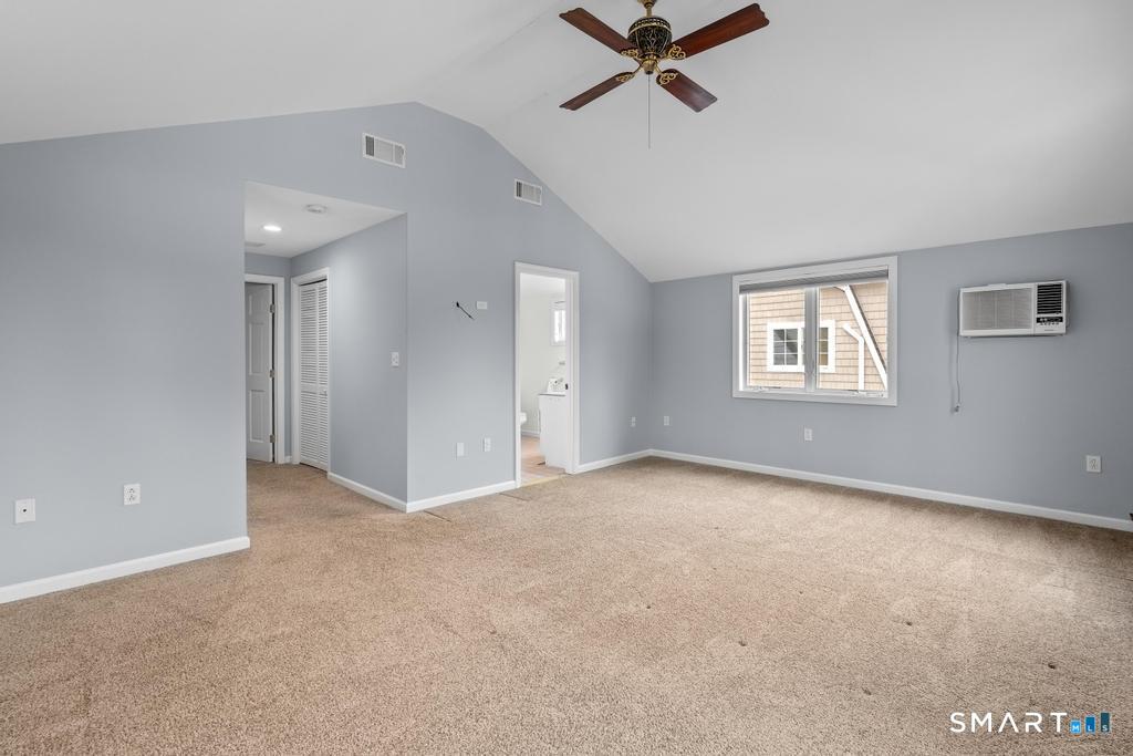 83 Meadowbrook Road West Hartford, CT 06107 - Photo 23 of 40