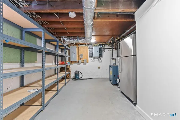 $4,000 | 83 Meadowbrook Road, West Hartford, CT 06107