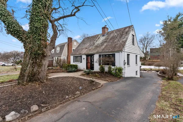 $4,000 | 83 Meadowbrook Road, West Hartford, CT 06107