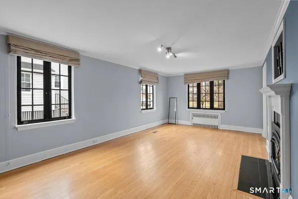 $4,000 | 83 Meadowbrook Road, West Hartford, CT 06107