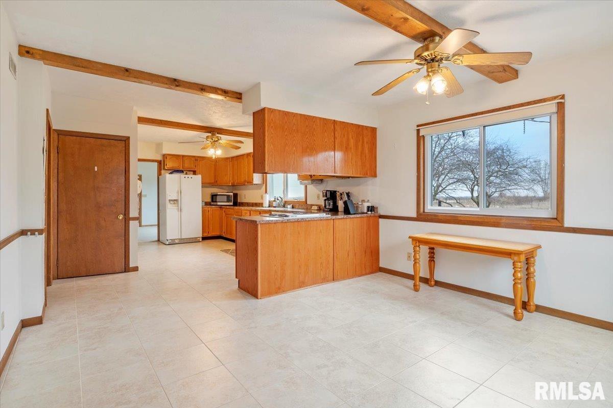 5475 Watret Road New Berlin, IL 62670 - Photo 8 of 33