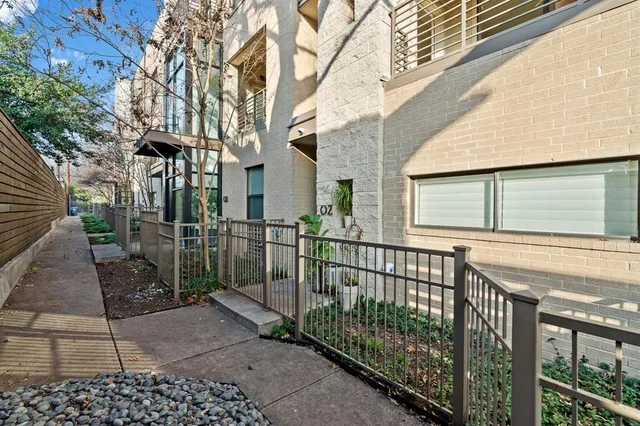 $626,500 | 4111 Newton Avenue, Unit 2, Dallas, TX 75219