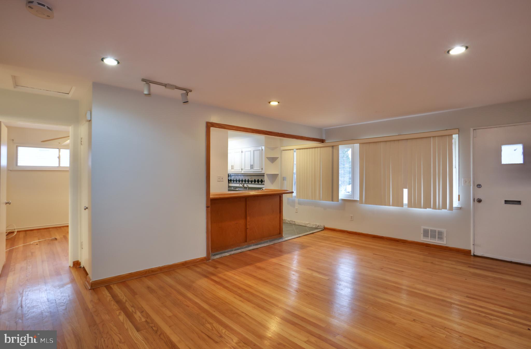 1110 Ruatan Street Silver Spring, MD 20903 - Photo 7 of 30 Gallery Image 7