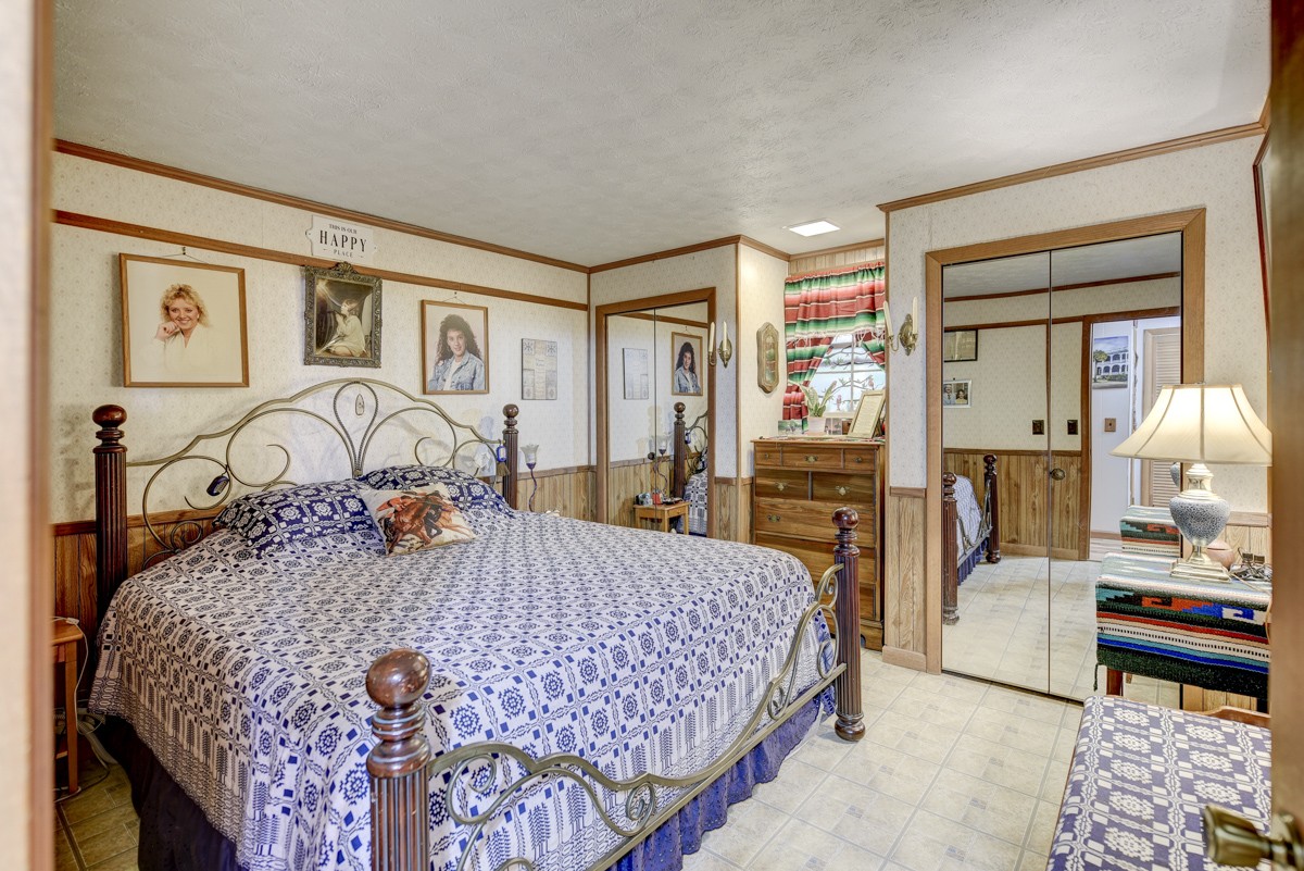 2344 Granny Wright Lane Hermitage, TN 37076 - Photo 23 of 37 a living room with furniture and wooden floor