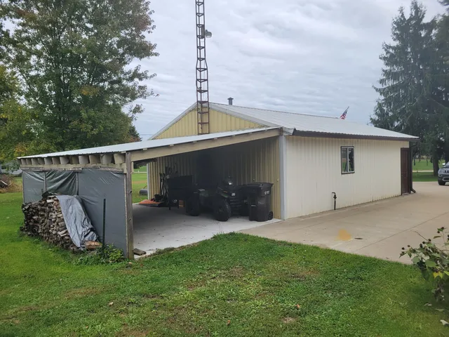 $272,000 | 25652 18th Avenue, Gobles, MI 49055