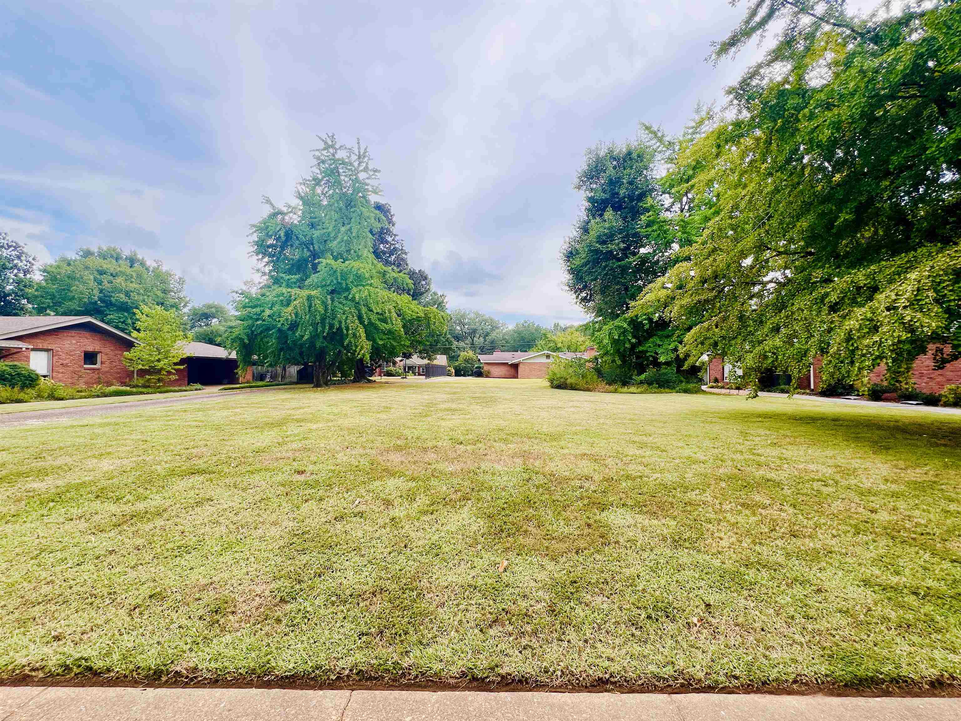 4305 Haverhill Road Memphis, TN 38111 - Photo 1 of 4 Gallery Image 1