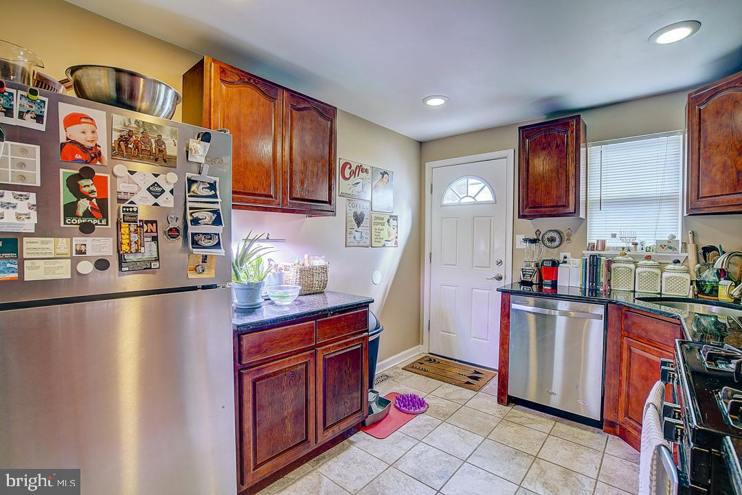 338 Tree Street Philadelphia, PA 19148 - Photo 11 of 20 Gallery Image 11