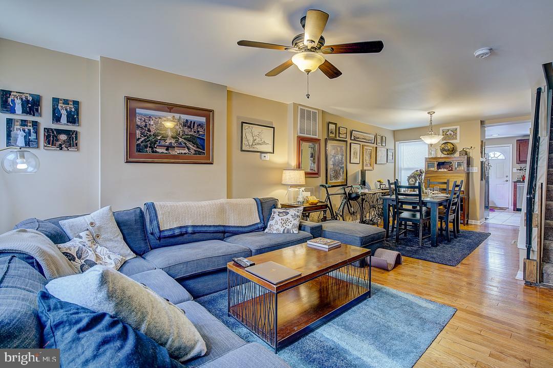 338 Tree Street Philadelphia, PA 19148 - Photo 3 of 20 Gallery Image 3