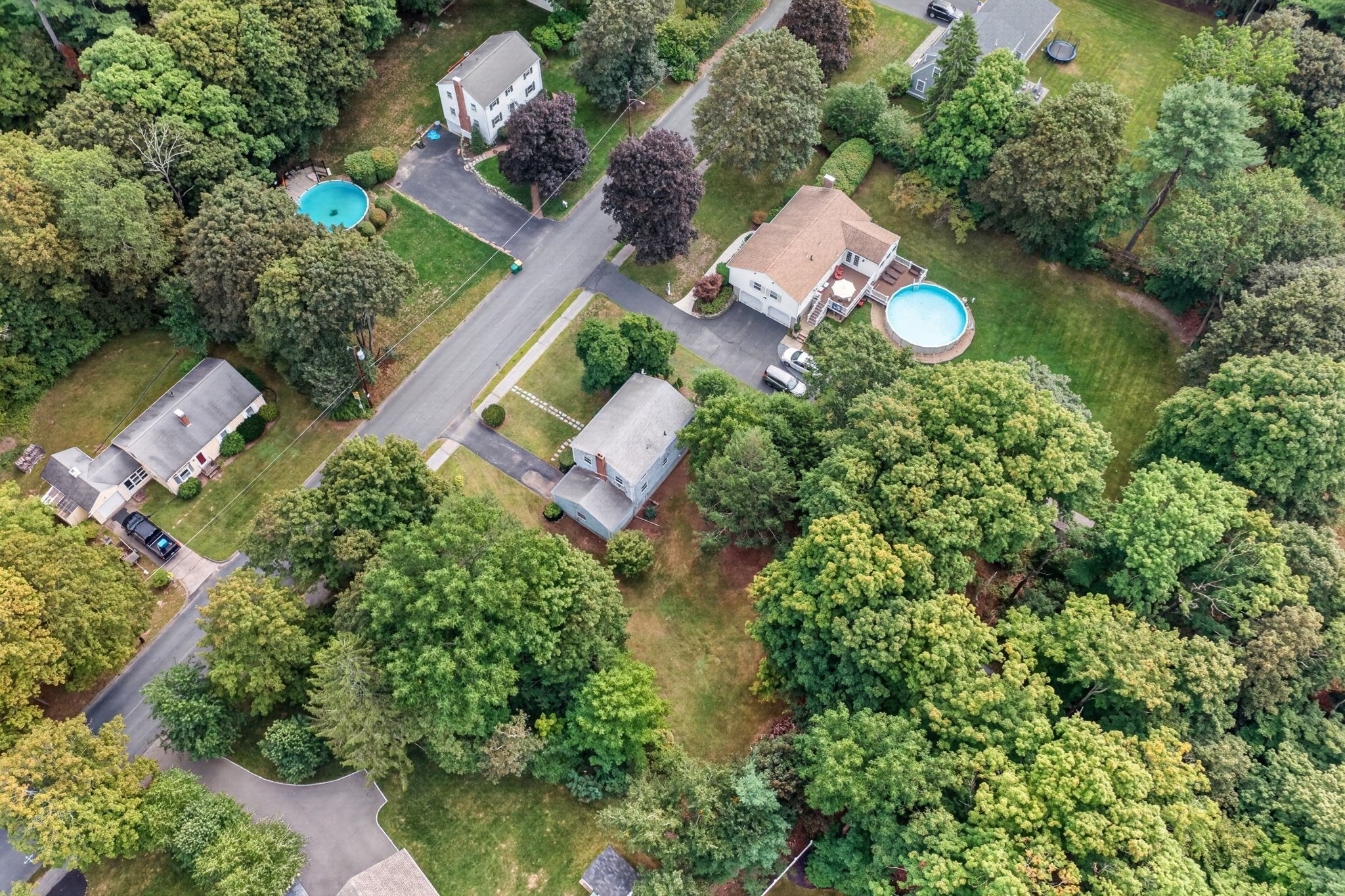 5 Robert Sproul Road Medfield, MA 02052 - Photo 37 of 41 Gallery Image 37
