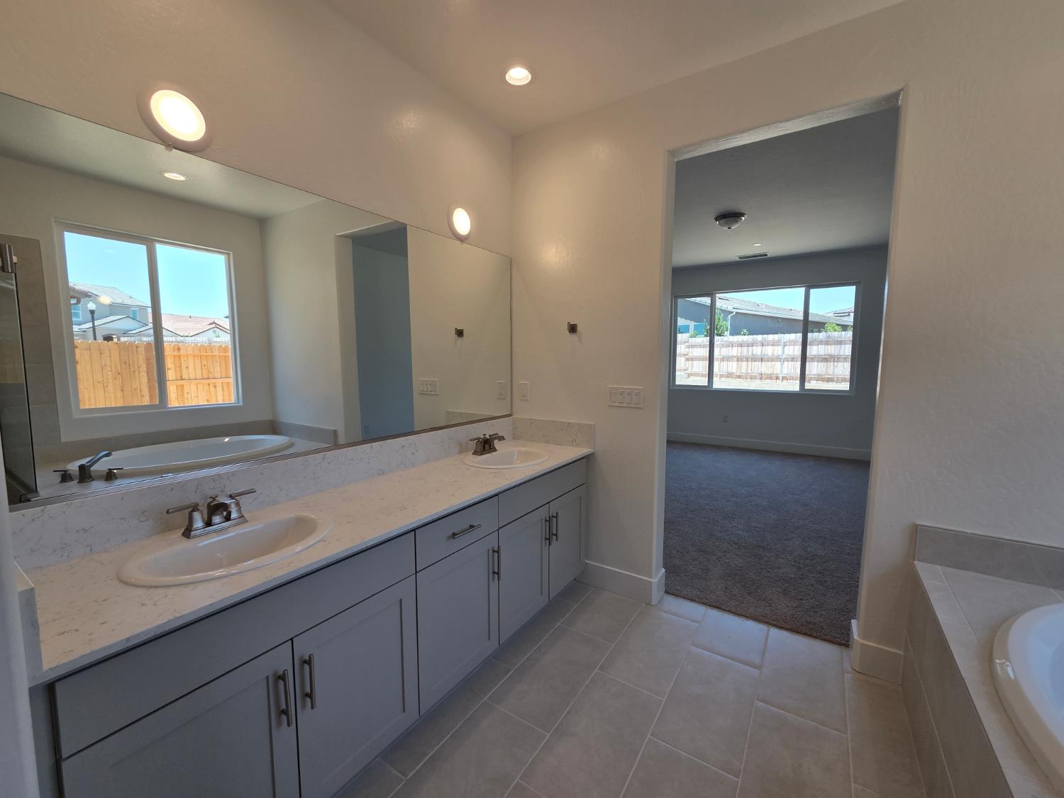 1187 Milestone Road West Madera, CA 93636 - Photo 10 of 16