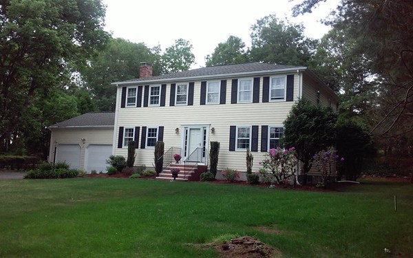 32 Dalton Road Holliston, MA 01746 - Photo 2 of 26 Gallery Image 2