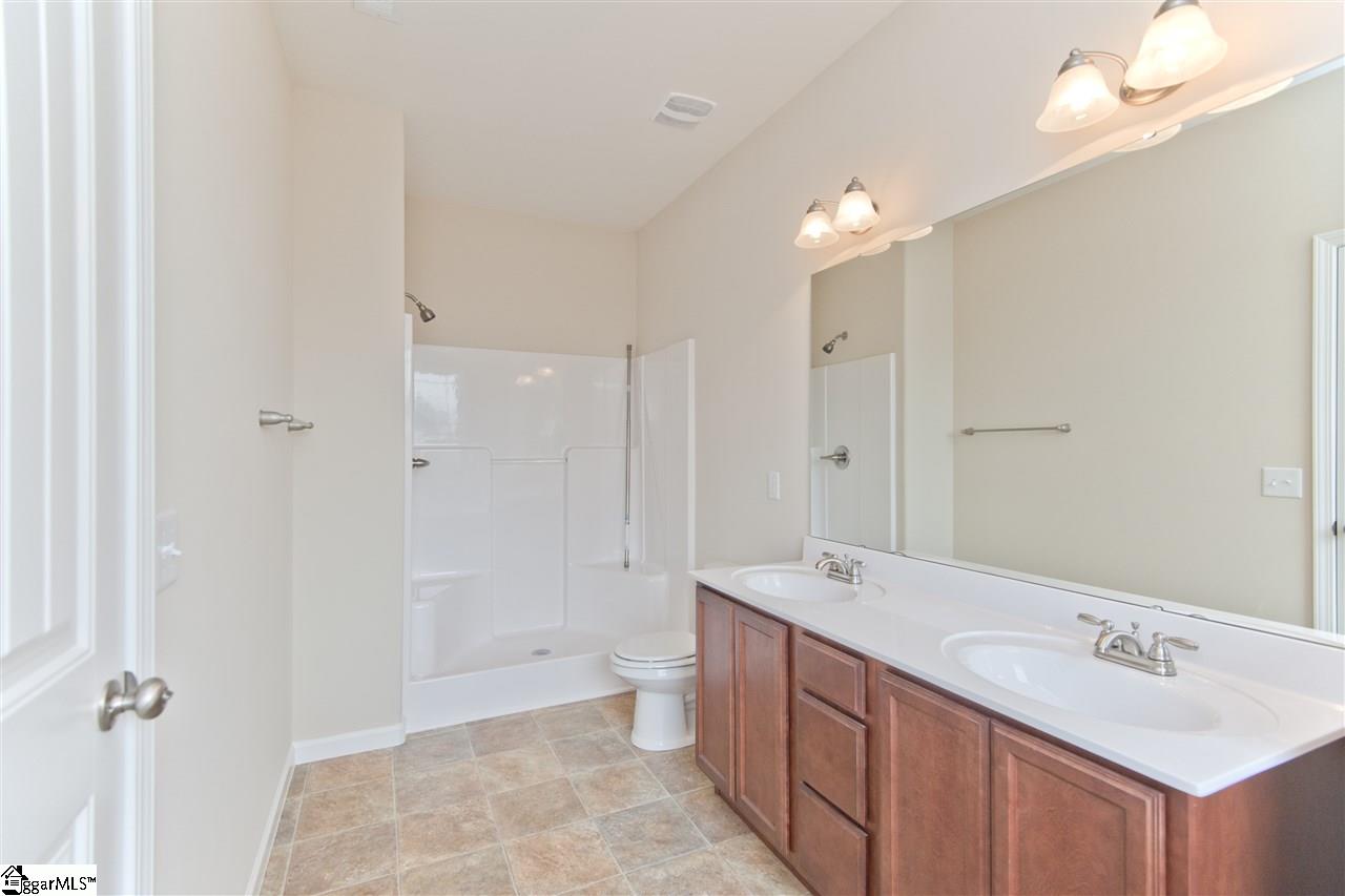 700 Chartwell Drive Greer, SC 29650 - Photo 13 of 18 Gallery Image 13