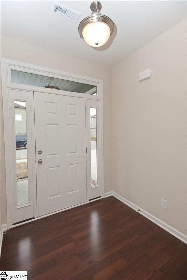 700 Chartwell Drive Greer, SC 29650 - Photo 4 of 18 Gallery Image 4