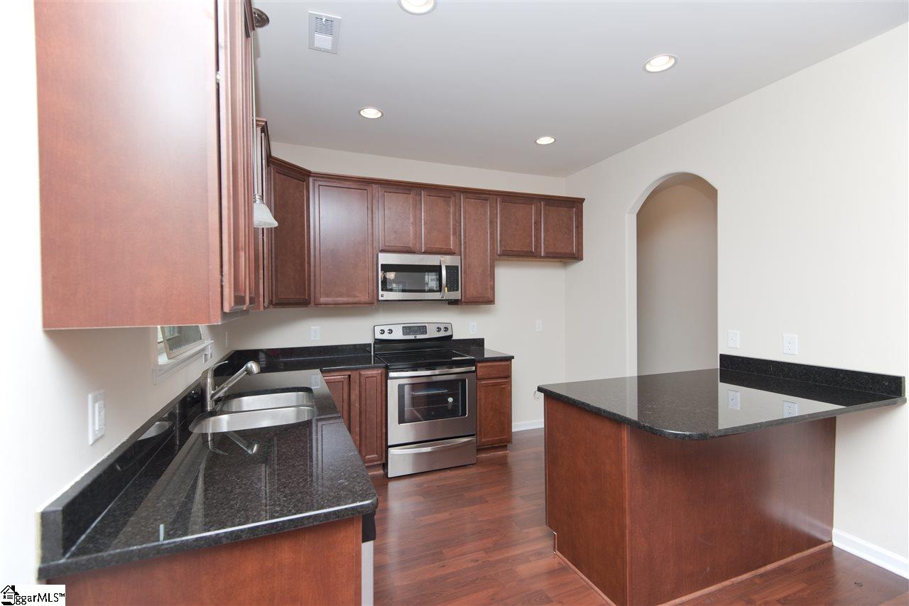 700 Chartwell Drive Greer, SC 29650 - Photo 5 of 18 Gallery Image 5