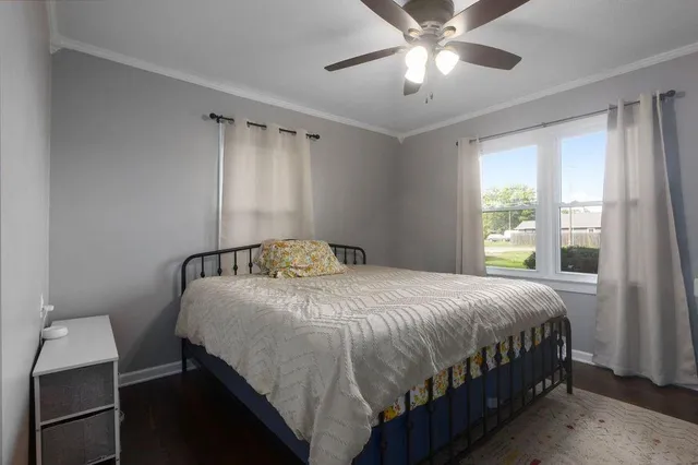 $220,000 | 808 East Front Street, Perry, KS 66073