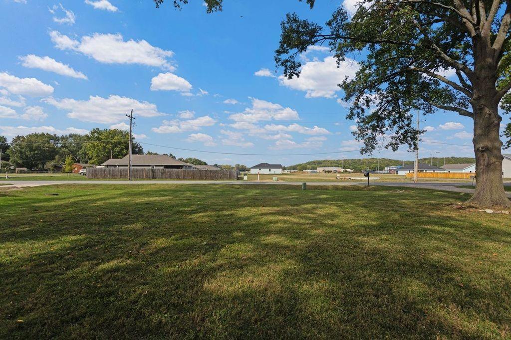808 East Front Street Perry, KS 66073 - Photo 26 of 27