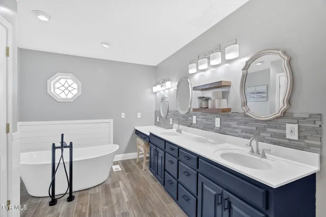 $559,900 | 355 Wiltshire Drive, Gray, TN 37615