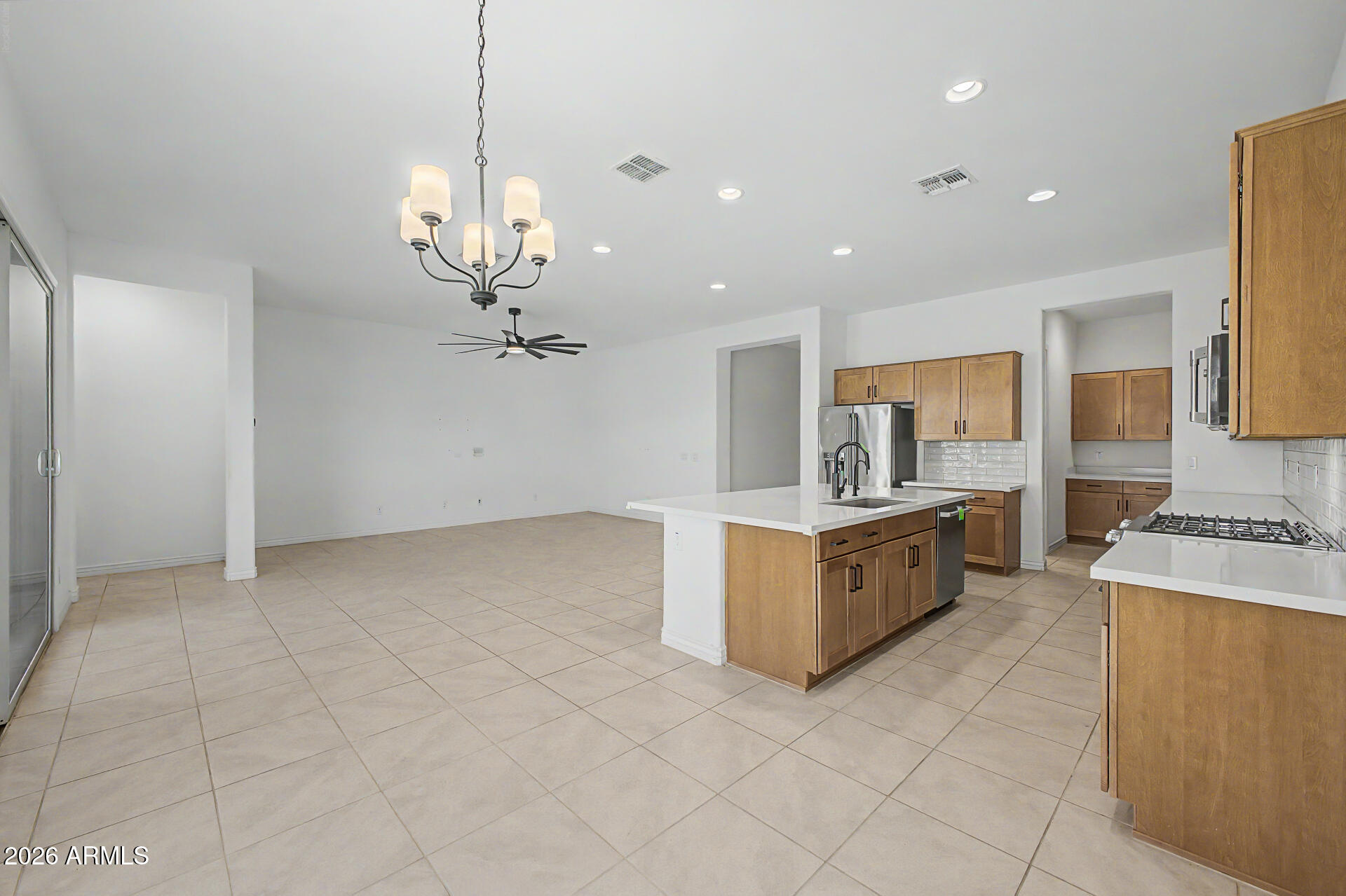 20948 East Thornton Road Queen Creek, AZ 85142 - Photo 12 of 49 12 - Thornton