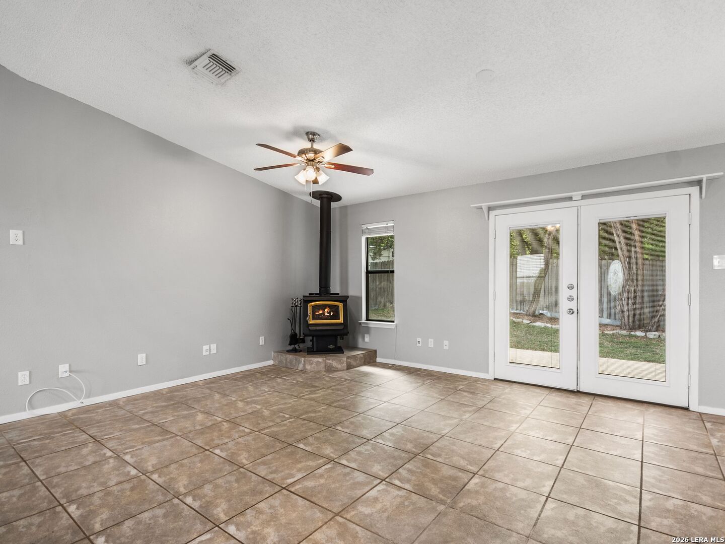 113 View Point Drive East Boerne, TX 78006 - Photo 13 of 35