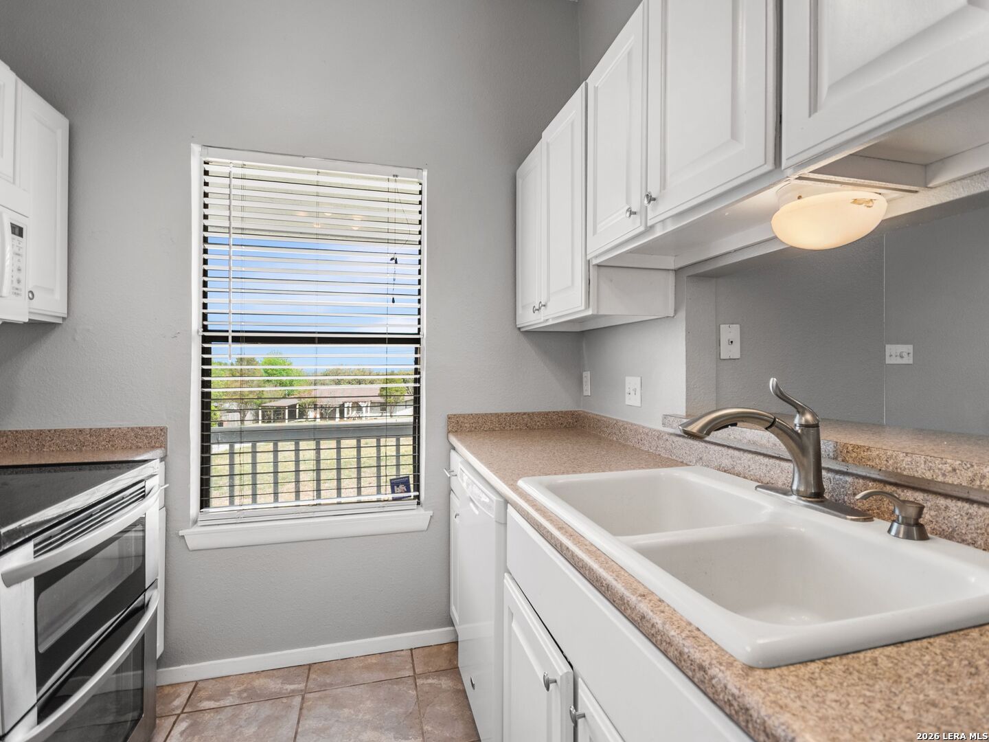 113 View Point Drive East Boerne, TX 78006 - Photo 21 of 35