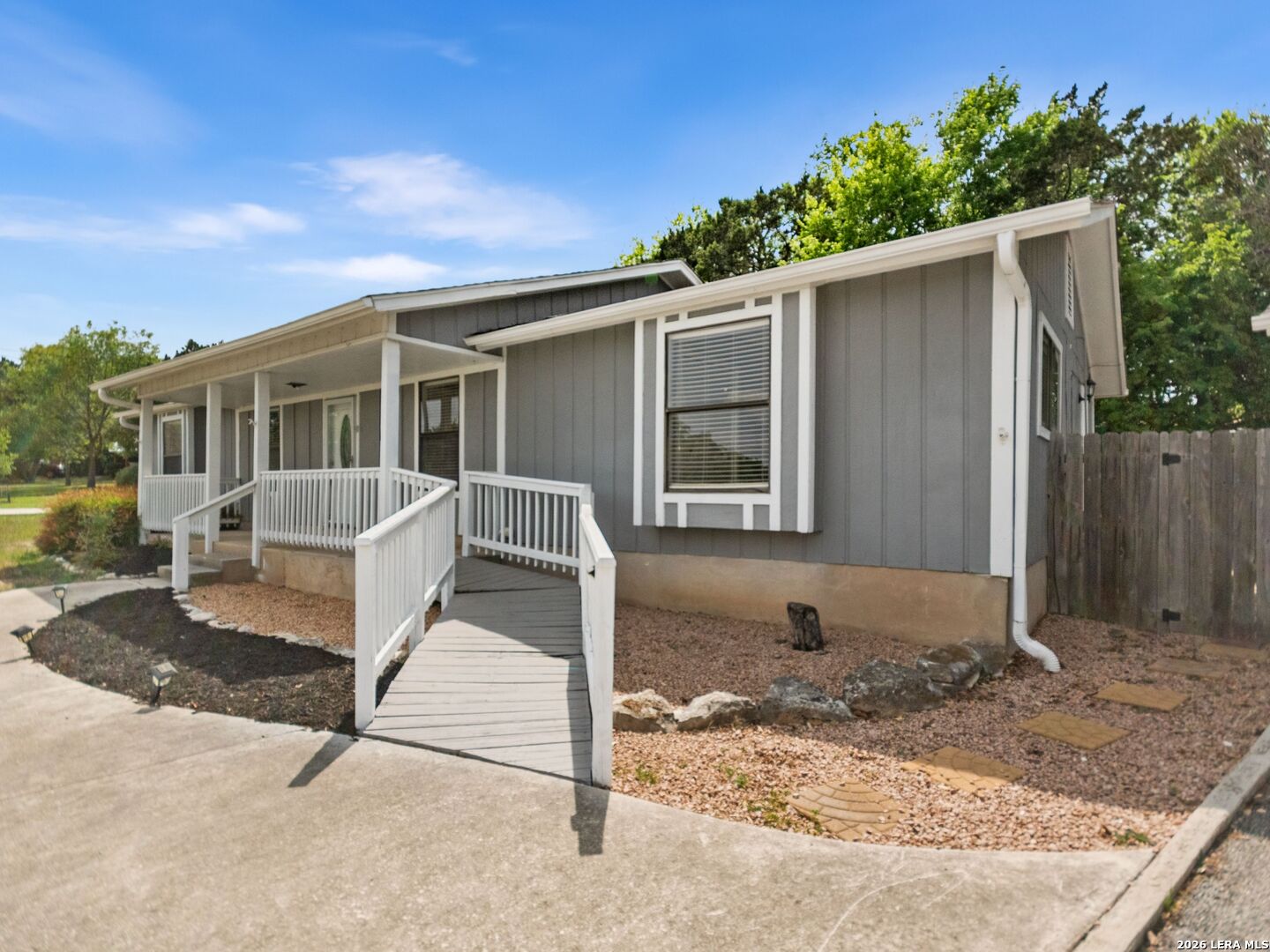 113 View Point Drive East Boerne, TX 78006 - Photo 7 of 35