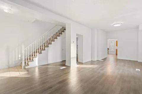 $310,000 | 267 Bates Avenue, St. Paul, MN 55106