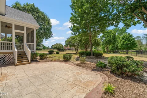 $675,000 | 5616 Maggie Run Lane, Fuquay-Varina, NC 27526