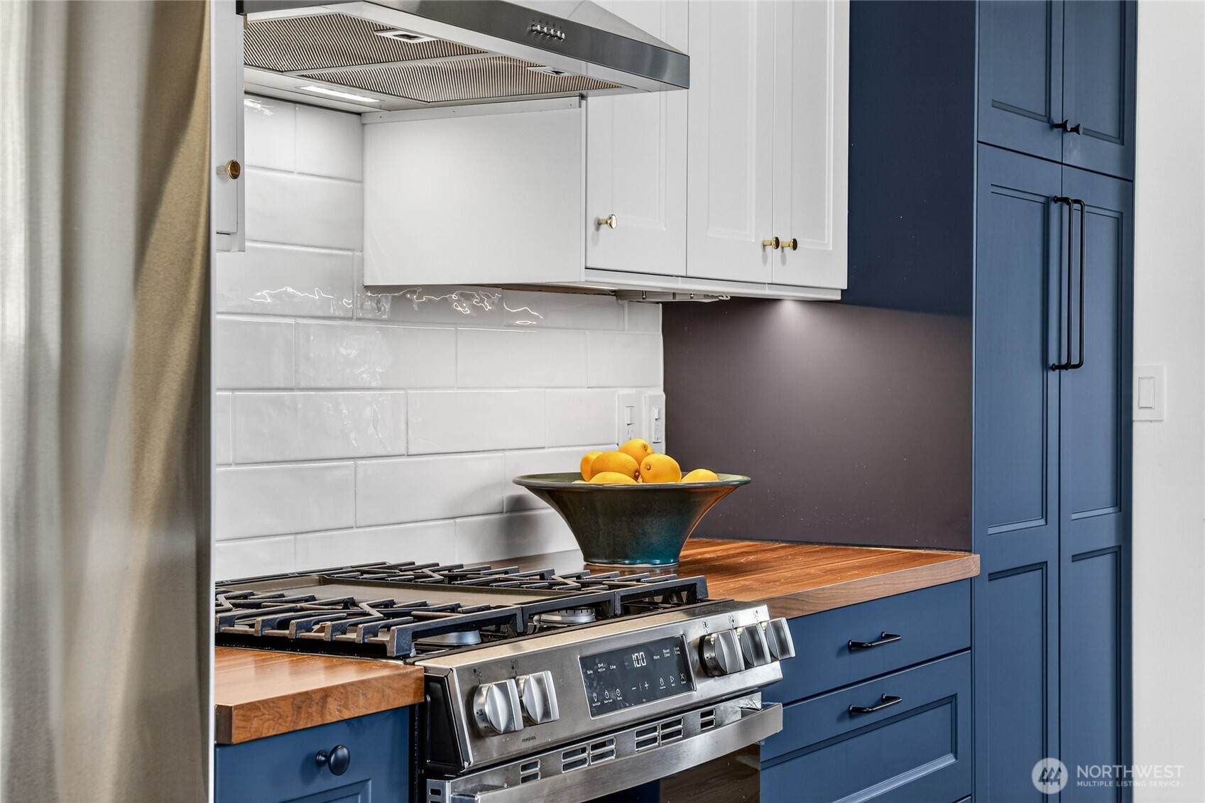 9014 34th Avenue Southwest Seattle, WA 98126 - Photo 29 of 37