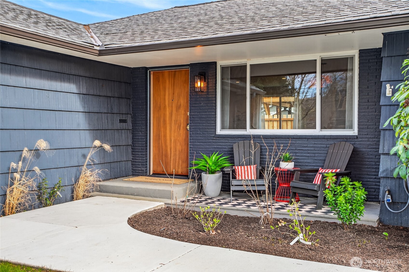 9014 34th Avenue Southwest Seattle, WA 98126 - Photo 33 of 37