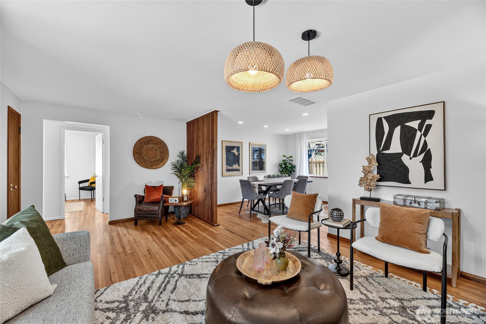 9014 34th Avenue Southwest Seattle, WA 98126 - Photo 5 of 37