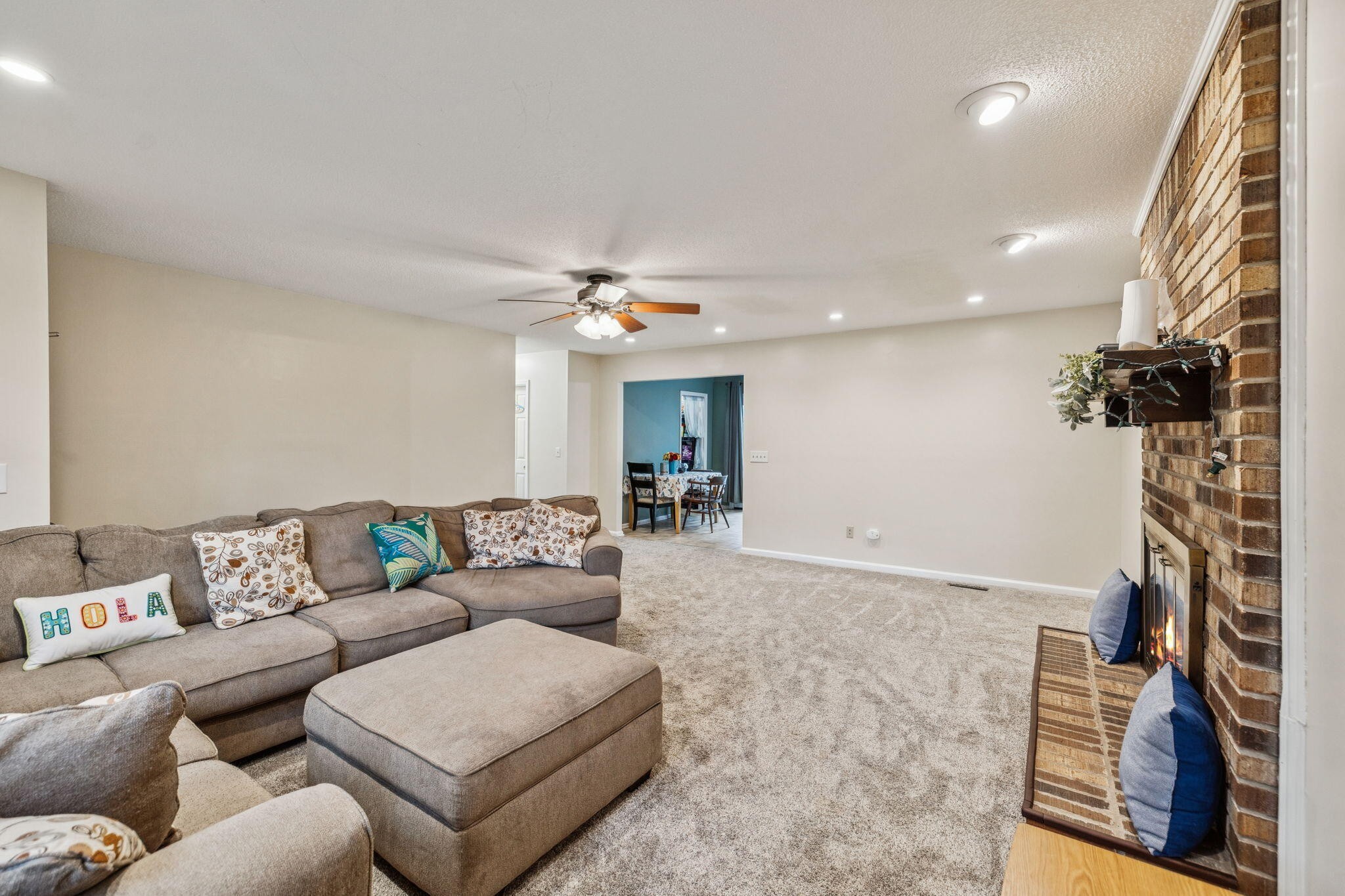 1018 Ridgeway Avenue Signal Mountain, TN 37377 - Photo 6 of 20