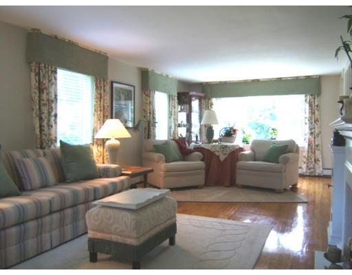20 Silver Hill Road Maynard, MA 01754 - Photo 3 of 15 Gallery Image 3
