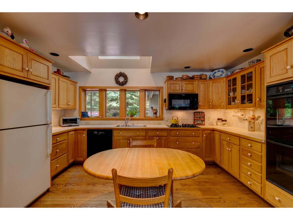1495 Little Sunapee Road New London, NH 03257 - Photo 11 of 30