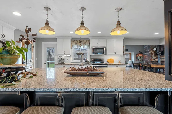 $415,000 | 5000 North French Road, Appleton, WI 54913