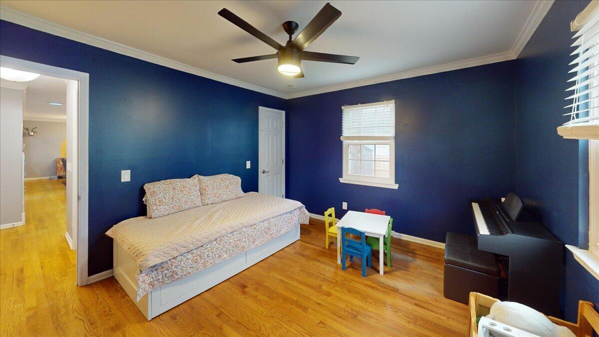 8712 Oak View Drive Chattanooga, TN 37421 - Photo 33 of 41 39-8712-Oak-View-Dr-Bedroom 3