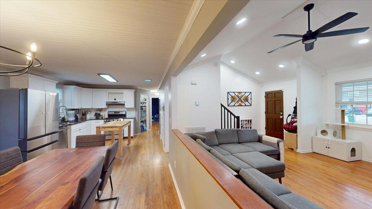 8712 Oak View Drive Chattanooga, TN 37421 - Photo 7 of 41 05-8712-Oak-View-Dr-01062026_194225