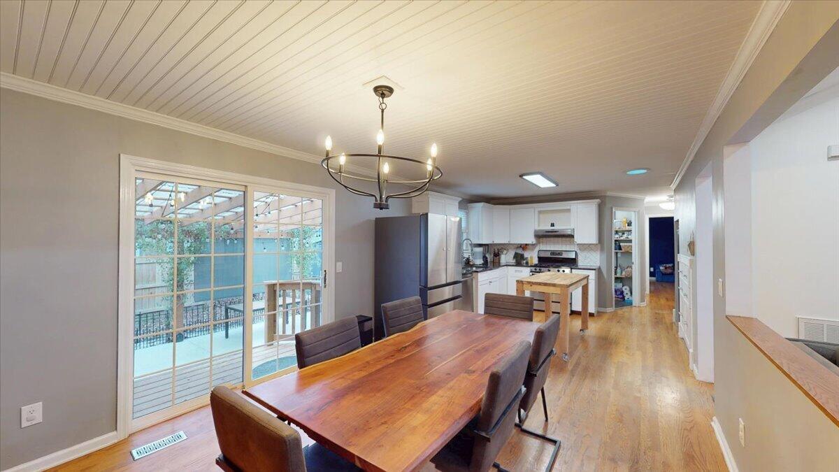 8712 Oak View Drive Chattanooga, TN 37421 - Photo 8 of 41 09-8712-Oak-View-Dr-01062026_194411