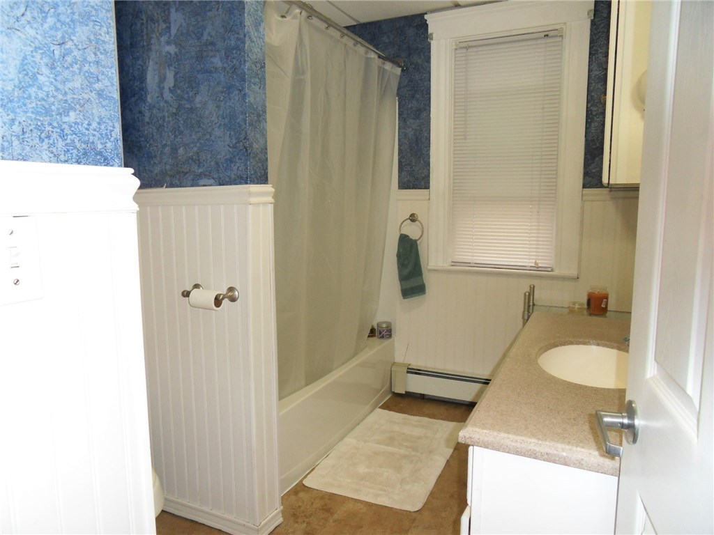 84 Park Place Woonsocket, RI 02895 - Photo 13 of 38 Gallery Image 13