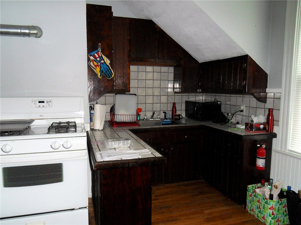 84 Park Place Woonsocket, RI 02895 - Photo 26 of 38 Gallery Image 26