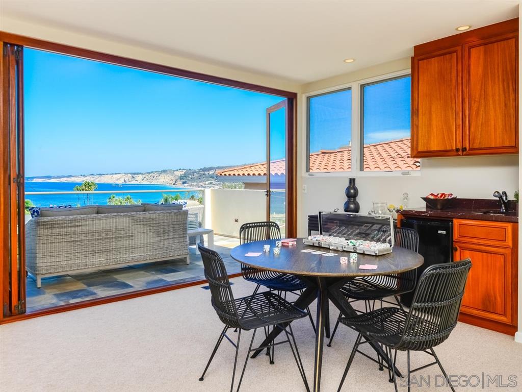 1876 Little Street La Jolla, CA 92037 - Photo 11 of 25