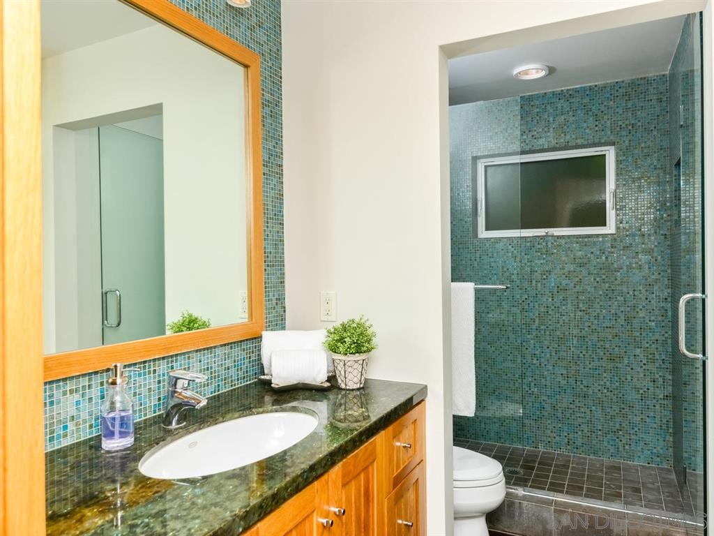 1876 Little Street La Jolla, CA 92037 - Photo 18 of 25