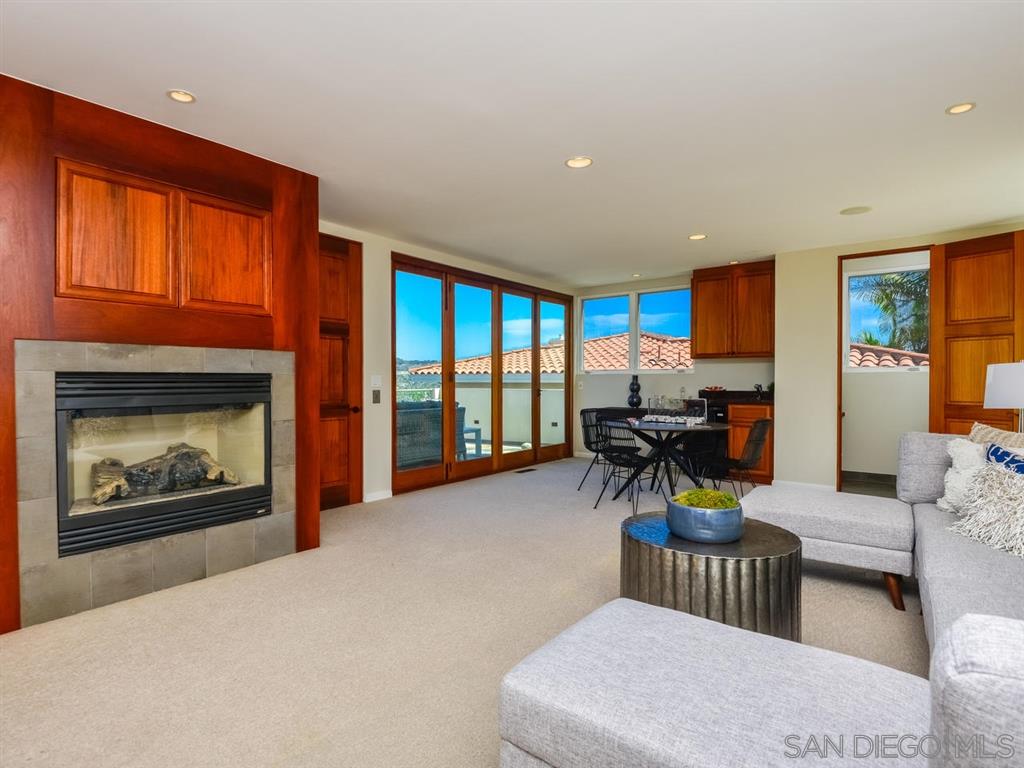 1876 Little Street La Jolla, CA 92037 - Photo 10 of 25